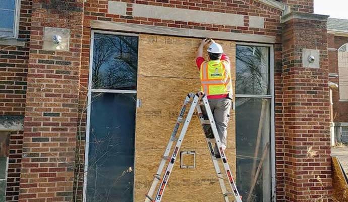 Window board-Up service