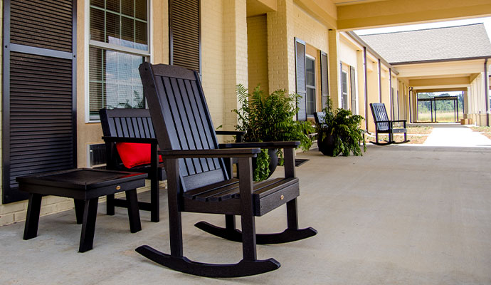 Outdoor porch area of an assisted living facility