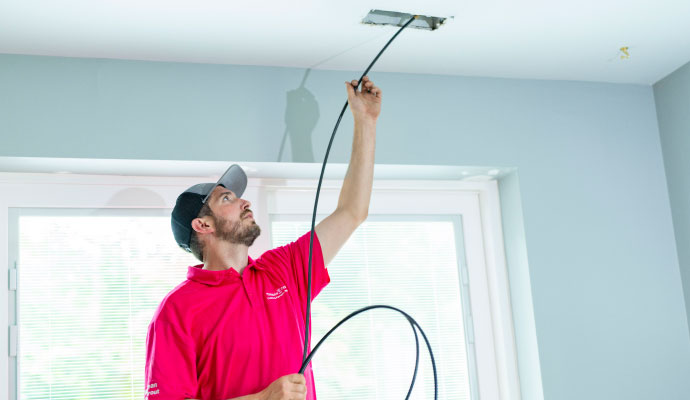 Professional duct cleaning service