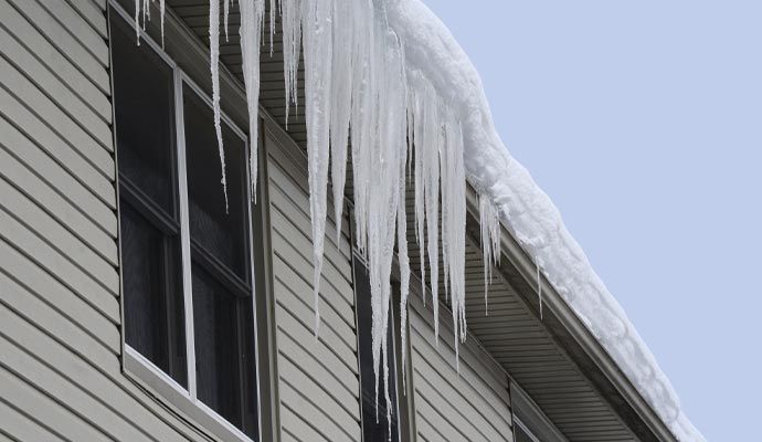 Heavy Snow & Ice Damage Restoration around Cincinnati & Columbus