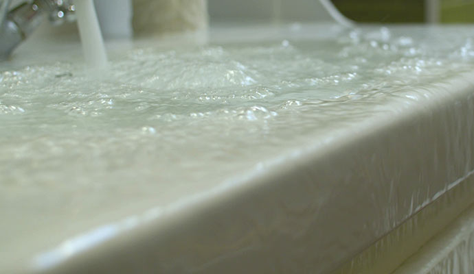 overflowing water in bathroom sink